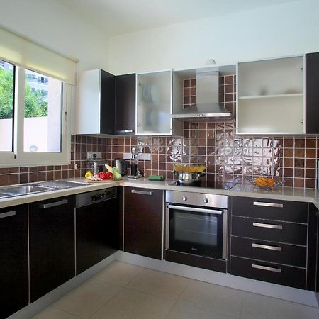 Protaras Villa Michelle 9 Экстерьер фото