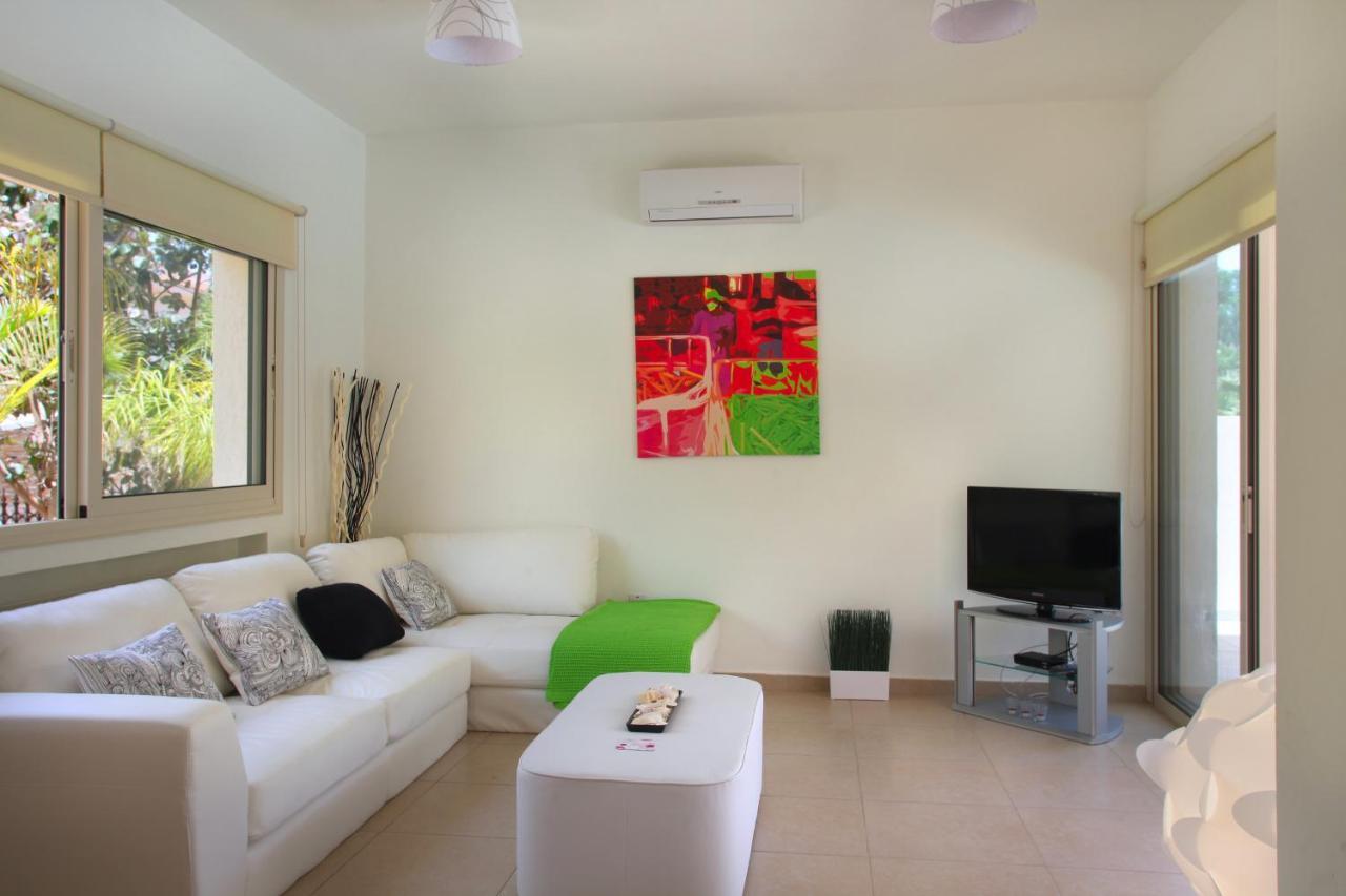 Protaras Villa Michelle 9 Экстерьер фото